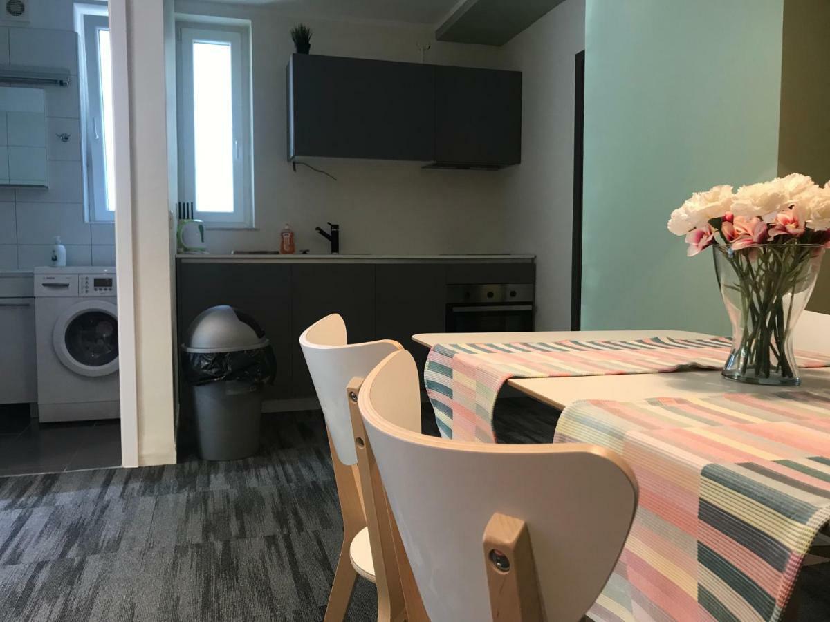 One Bedroom Apartment Спліт Екстер'єр фото